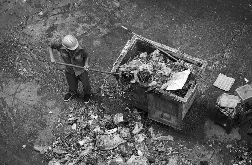 Waste recycling services in Hainault